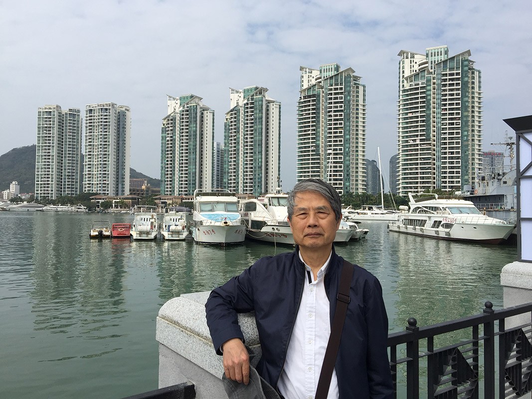 諸葛振榮老師.jpg